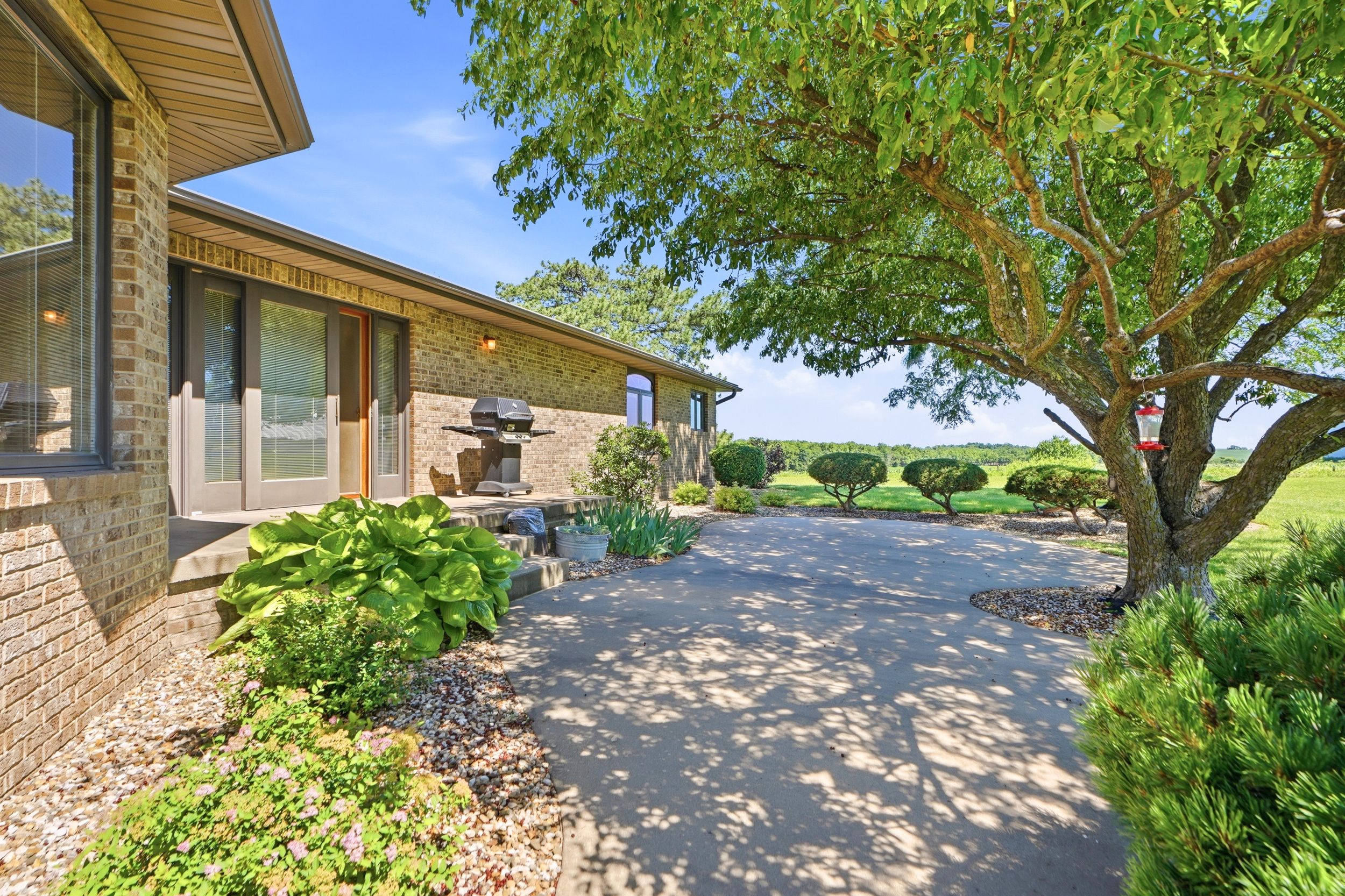 Listing Photo: 2276 400th ave-035